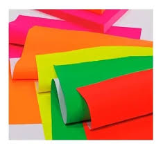 Imagen ilustrativa de PAPEL AFICHE LUMA FLUO 70x100 x20 H.